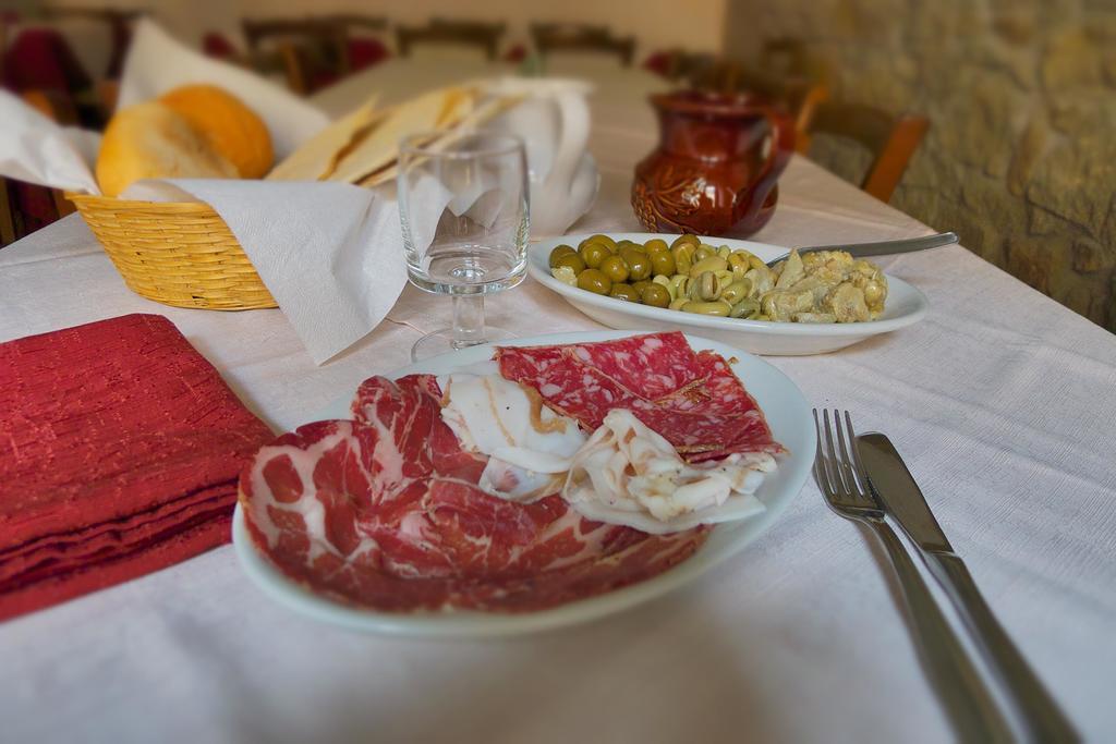 Hotel Da Paolino Trinità dʼAgultu Kültér fotó